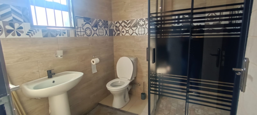 To Let 4 Bedroom Property for Rent in Kuruman Northern Cape